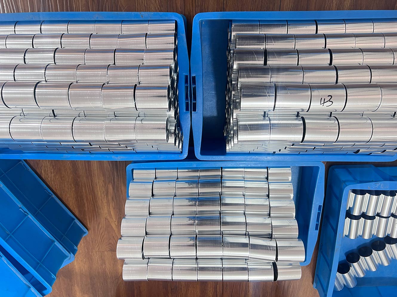 मेटालाइज्ड पॉलीप्रोपाइलीन फिल्म: यह पतला डाइइलेक्ट्रिक सेल्फ-हीलिंग शंट कैपेसिटर के प्रदर्शन की आत्मा क्यों है?